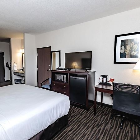 Cobblestone Inn & Suites Maryville Esterno foto